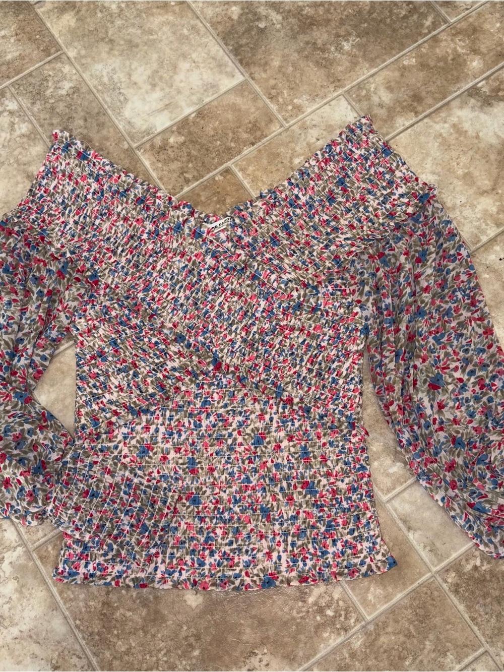 NWOT BB Dakota Smocked Long Sleeve Blouse